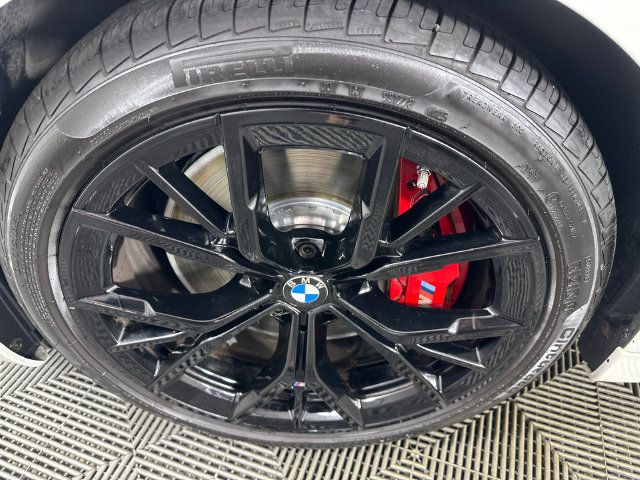 Used 2021 BMW 540i xDrive w/ M Sport Package AWD/4WD image 32