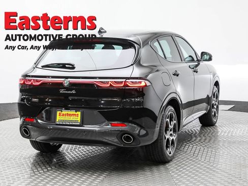 Used 2024 Alfa Romeo Tonale Veloce w/ Active Assist Package image 5