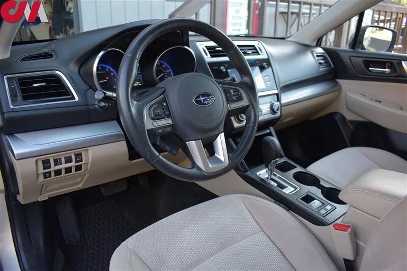Used 2015 Subaru Outback 2.5i Premium AWD/4WD image 3