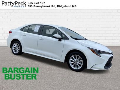 Used 2021 Toyota Corolla LE w/ LE Convenience Package