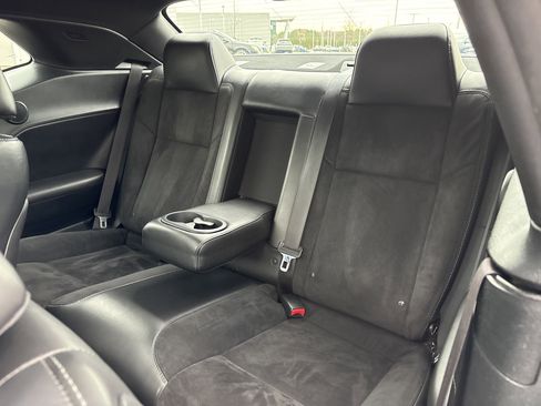 Used 2018 Dodge Challenger T/A image 32