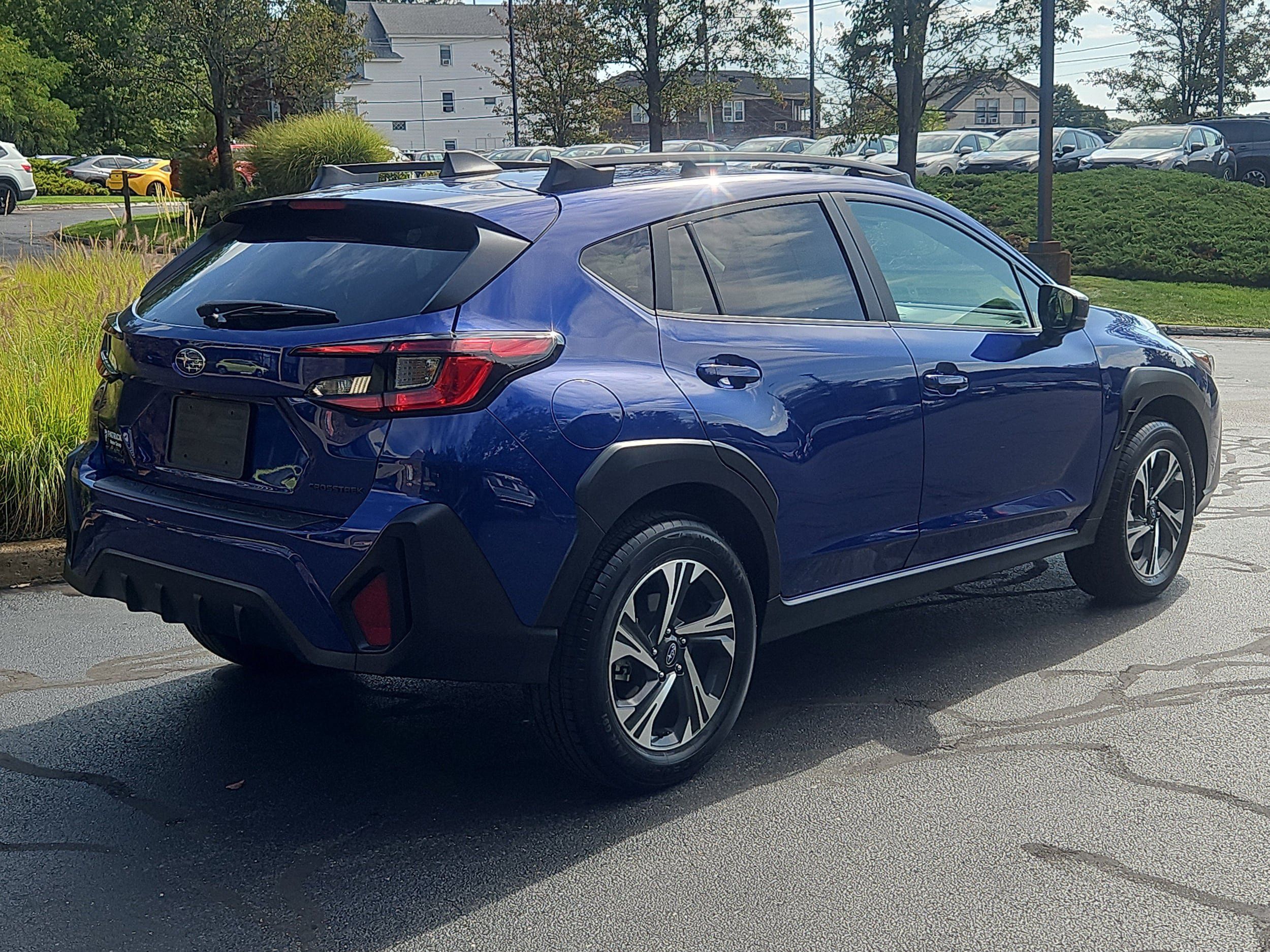 Certified 2026 Subaru Crosstrek 2.5i Premium AWD/4WD image 2