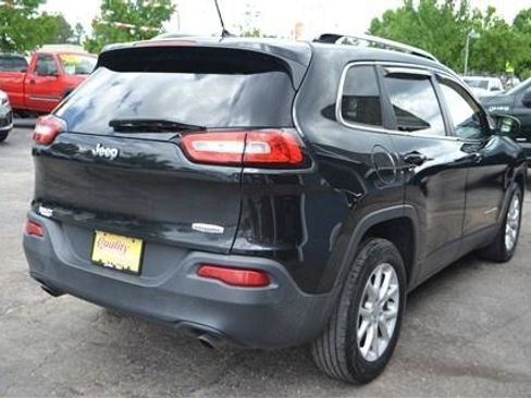 Used 2014 Jeep Cherokee Latitude FWD image 6