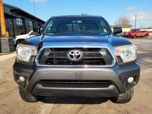 Used 2013 Toyota Tacoma PreRunner w/ SR5 Pkg image 2