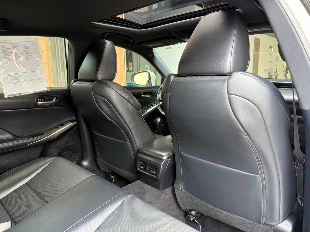 Used 2019 Lexus IS 300 F Sport w/ F Sport Package AWD/4WD image 20