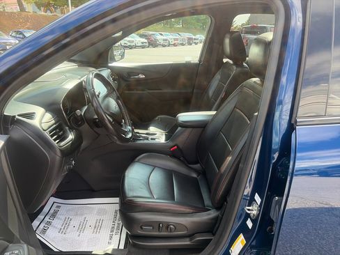 Used 2022 Chevrolet Equinox RS w/ RS Leather Package AWD/4WD image 10