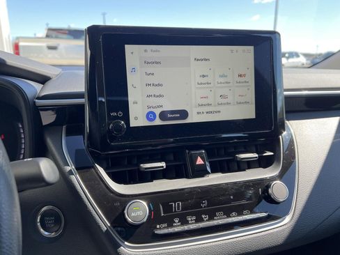 Used 2026 Toyota Corolla LE w/ LE Premium Package image 17