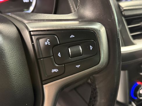 Used 2021 Chevrolet Tahoe Z71 w/ Luxury Package AWD/4WD image 14