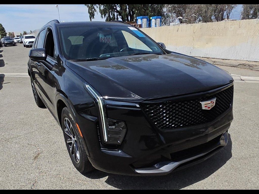 Used 2024 Cadillac XT4 Sport w/ Cold Weather Package FWD image 2