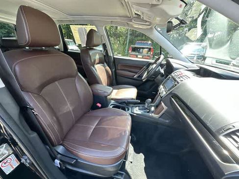 Used 2018 Subaru Forester 2.5i Touring w/ Popular Package #3B AWD/4WD image 20