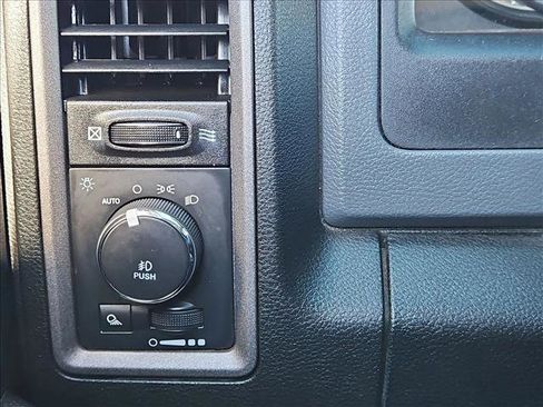 Used 2016 RAM 1500 Express w/ Popular Equipment Group image 14