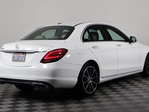 Used 2019 Mercedes-Benz C 300 Sedan image 4