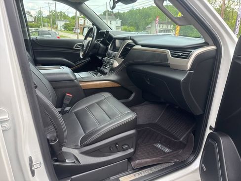 Used 2020 GMC Yukon Denali w/ Denali Ultimate Package AWD/4WD image 32