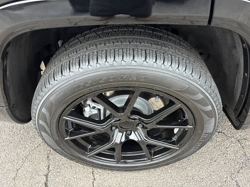 Used 2025 Jeep Grand Cherokee L Summit image 10