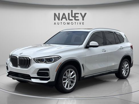Used 2022 BMW X5 xDrive40i w/ Executive Package image 1