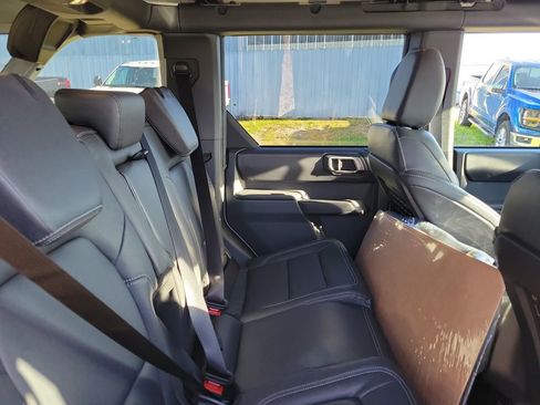 New 2026 Ford Bronco Badlands AWD/4WD image 29