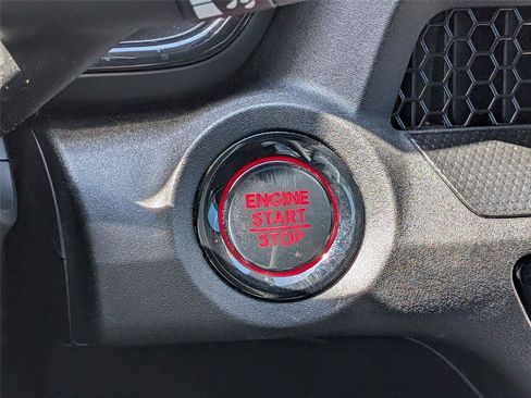 Certified 2025 Honda CR-V EX image 17