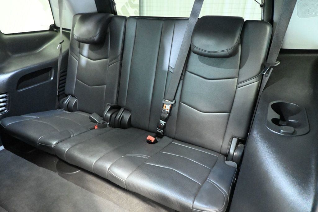 Used 2019 Cadillac Escalade Premium Luxury w/ LPO, Radiant Package RWD image 17