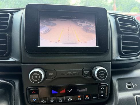 Used 2023 RAM ProMaster 2500 FWD image 31