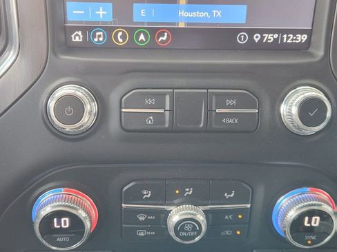 Used 2020 GMC Sierra 1500 AT4 w/ AT4 Premium Package AWD/4WD image 17