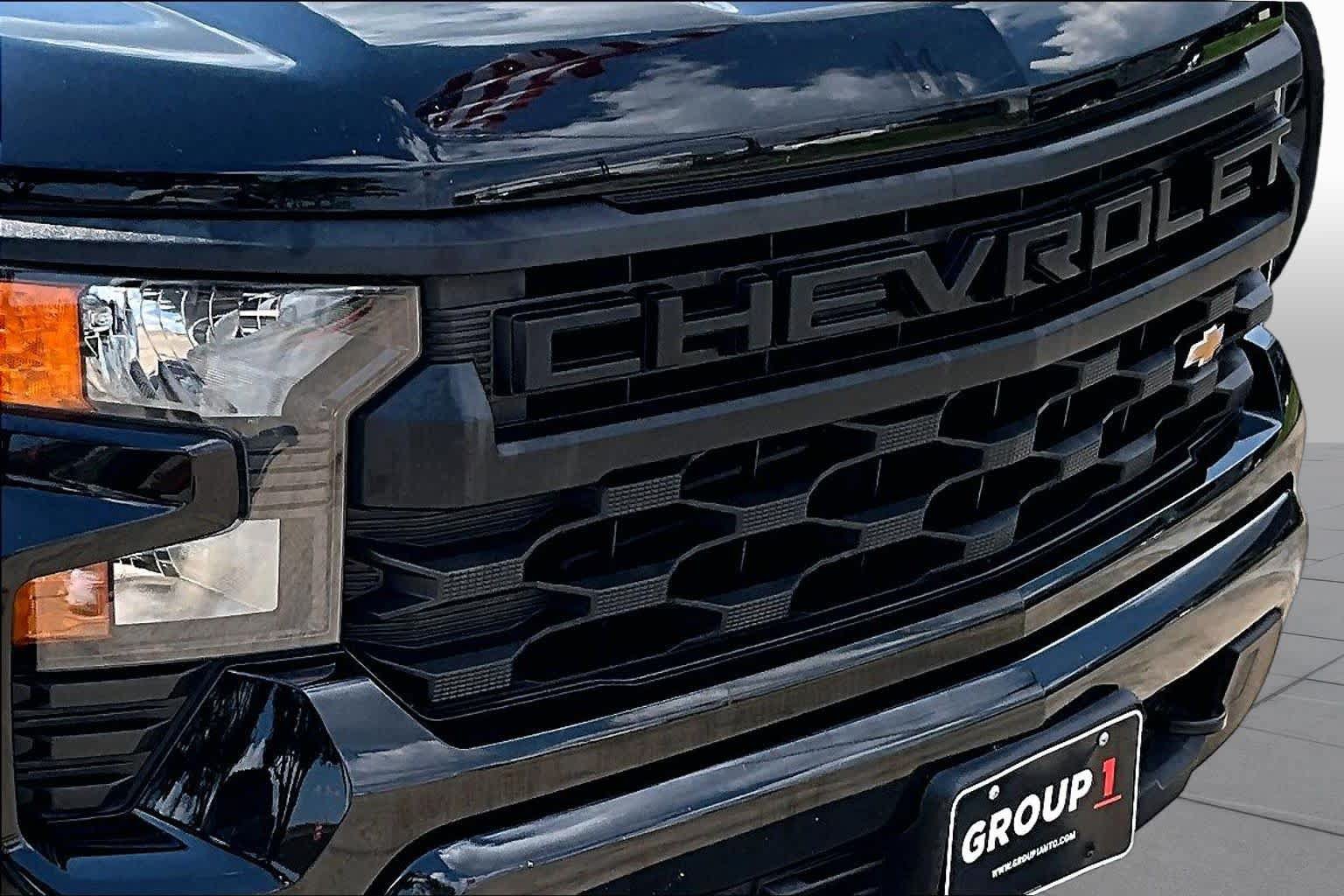 Used 2024 Chevrolet Silverado 1500 Custom RWD image 28