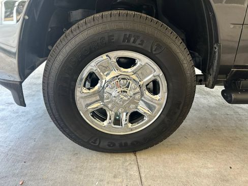 Used 2025 RAM 2500 Tradesman AWD/4WD image 11