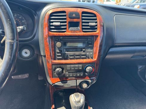 Used 2002 Hyundai Sonata GLS image 13