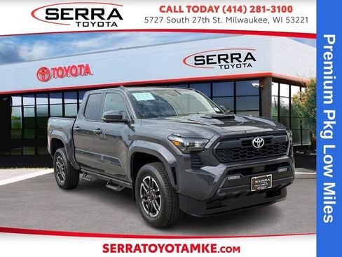 Used 2024 Toyota Tacoma TRD Sport w/ TRD Sport Premium Package AWD/4WD image 1