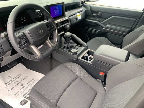 Used 2026 Toyota 4Runner SR5 AWD/4WD image 10