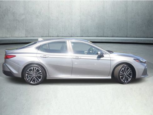 Used 2026 Toyota Corolla LE AWD/4WD image 19