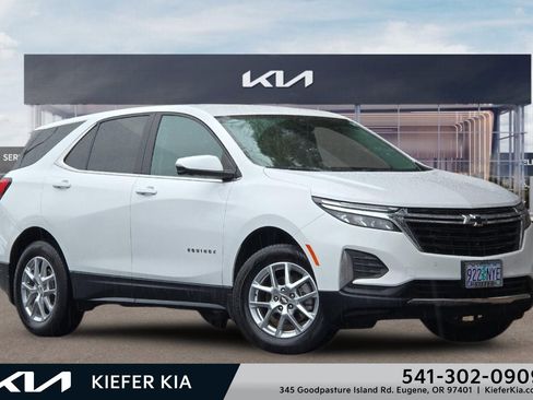 Used 2022 Chevrolet Equinox LT AWD/4WD image 1