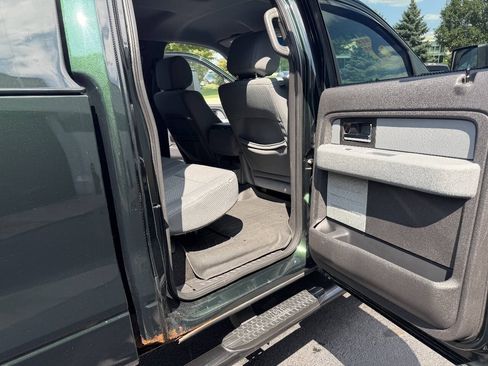 Used 2014 Ford F150 XLT w/ Equipment Group 302A Luxury AWD/4WD image 26