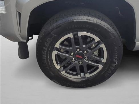 Certified 2025 Toyota Tacoma TRD Sport image 26