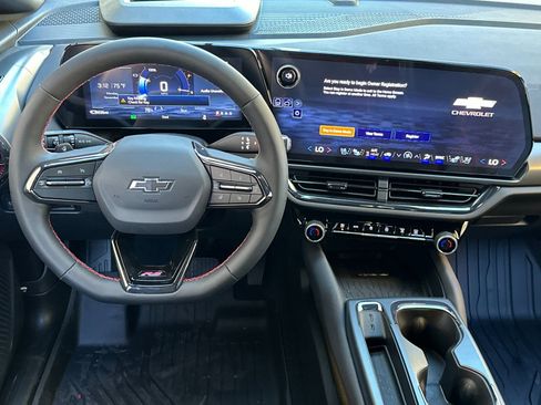 New 2026 Chevrolet Equinox EV RS image 16