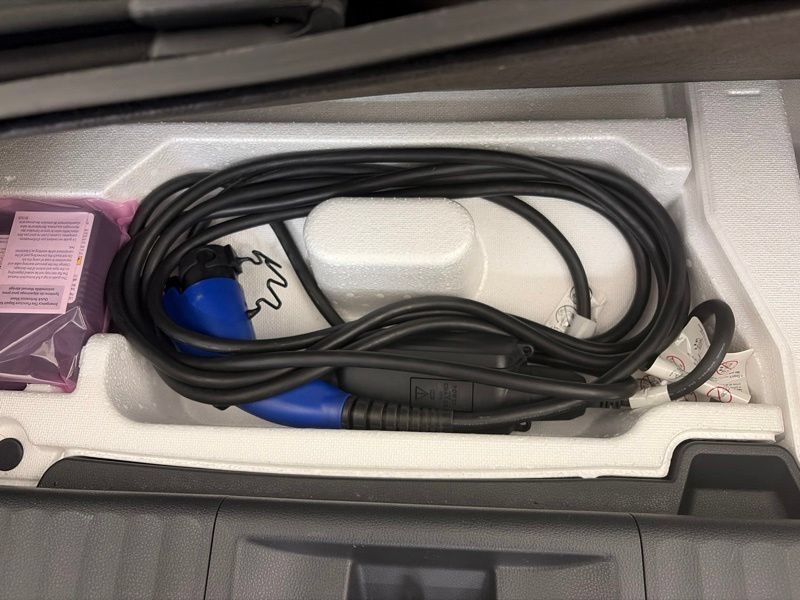 Used 2023 Toyota Prius Prime FWD image 11