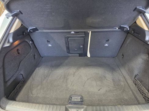 Used 2018 Mercedes-Benz GLA 250 image 33
