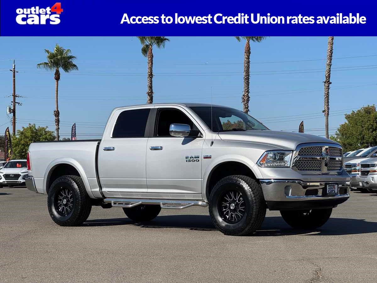 Used 2017 RAM 1500 Laramie AWD/4WD image 1