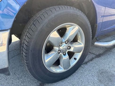 Used 2015 RAM 1500 Big Horn AWD/4WD image 11
