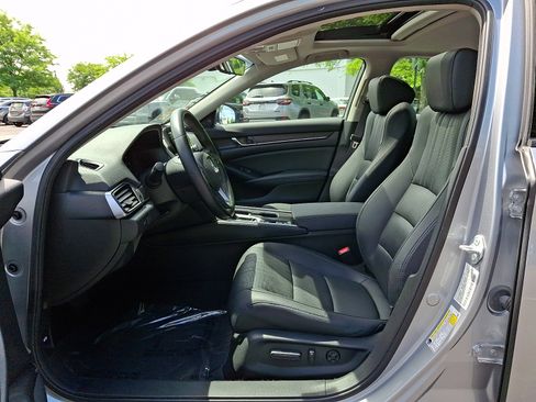 Used 2021 Honda Accord EX-L image 13