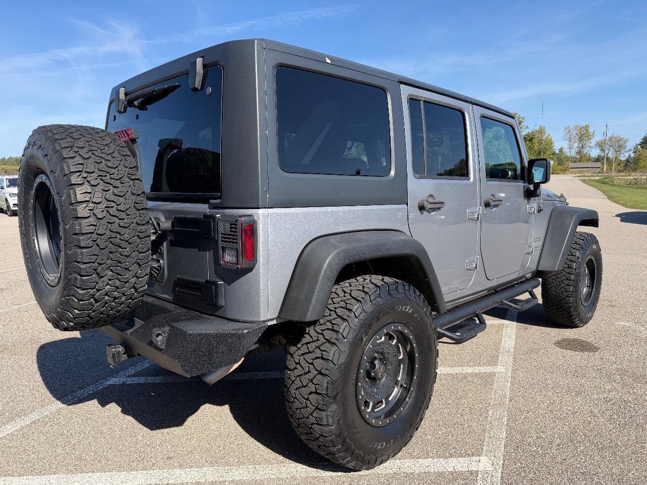 Used 2016 Jeep Wrangler Unlimited Sport w/ Quick Order Package 23S AWD/4WD image 8