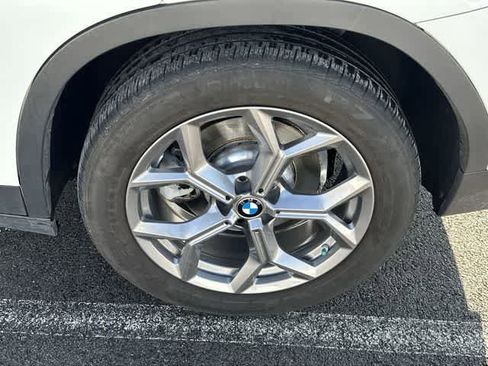 Used 2023 BMW X3 xDrive30i w/ Convenience Package image 5