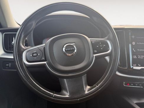 Used 2018 Volvo XC60 T6 Momentum w/ Convenience Package AWD/4WD image 10