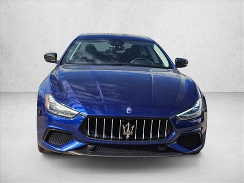 Used 2019 Maserati Ghibli S GranSport image 2
