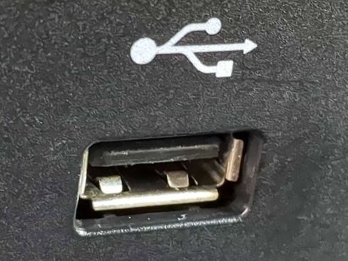 Used 2016 Ford F150 XLT image 28