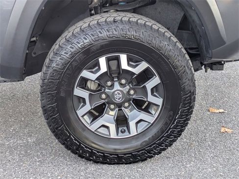 Used 2023 Toyota Tacoma SR5 image 8