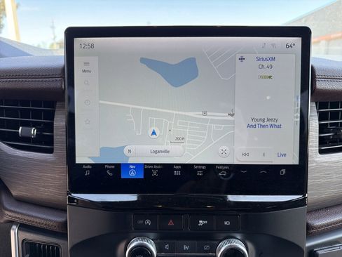 Used 2024 Ford Expedition Max Limited image 5