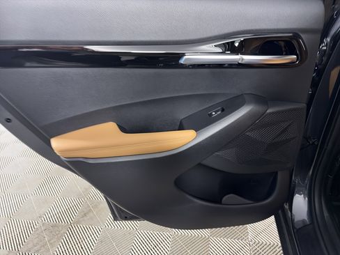 Used 2024 Kia Seltos EX image 35