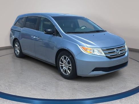 Used 2011 Honda Odyssey EX image 3