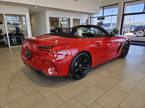 Used 2019 BMW Z4 sDrive30i w/ M Sport Package image 5