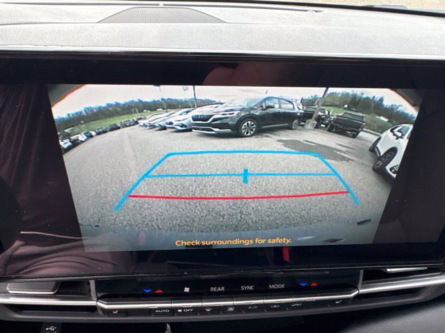 Used 2026 Toyota Sienna XLE Woodland Edition AWD/4WD image 18